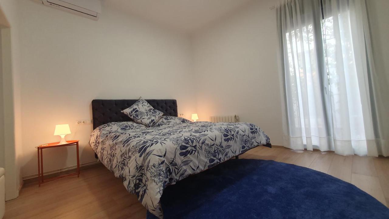 Apartamento Nuevo En Terrassa Centro Экстерьер фото