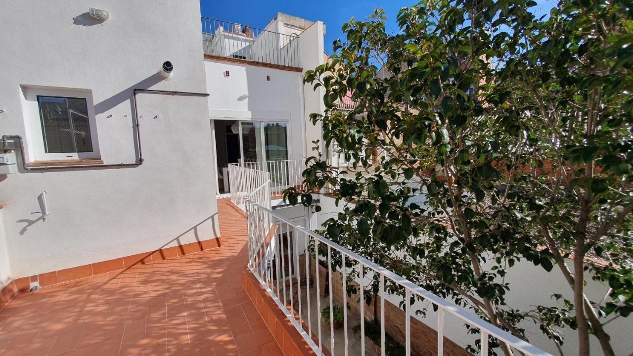 Apartamento Nuevo En Terrassa Centro Экстерьер фото