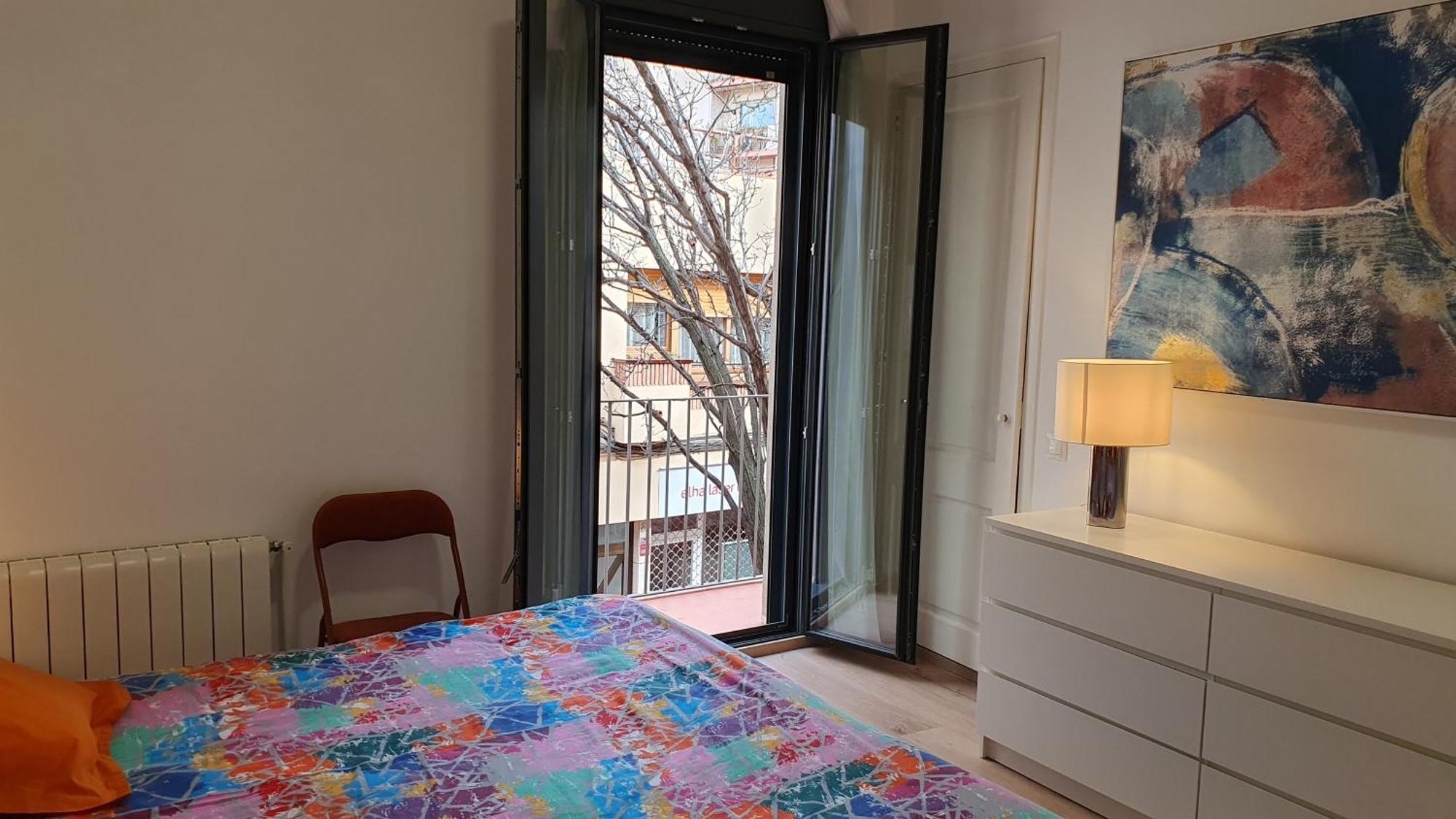 Apartamento Nuevo En Terrassa Centro Экстерьер фото